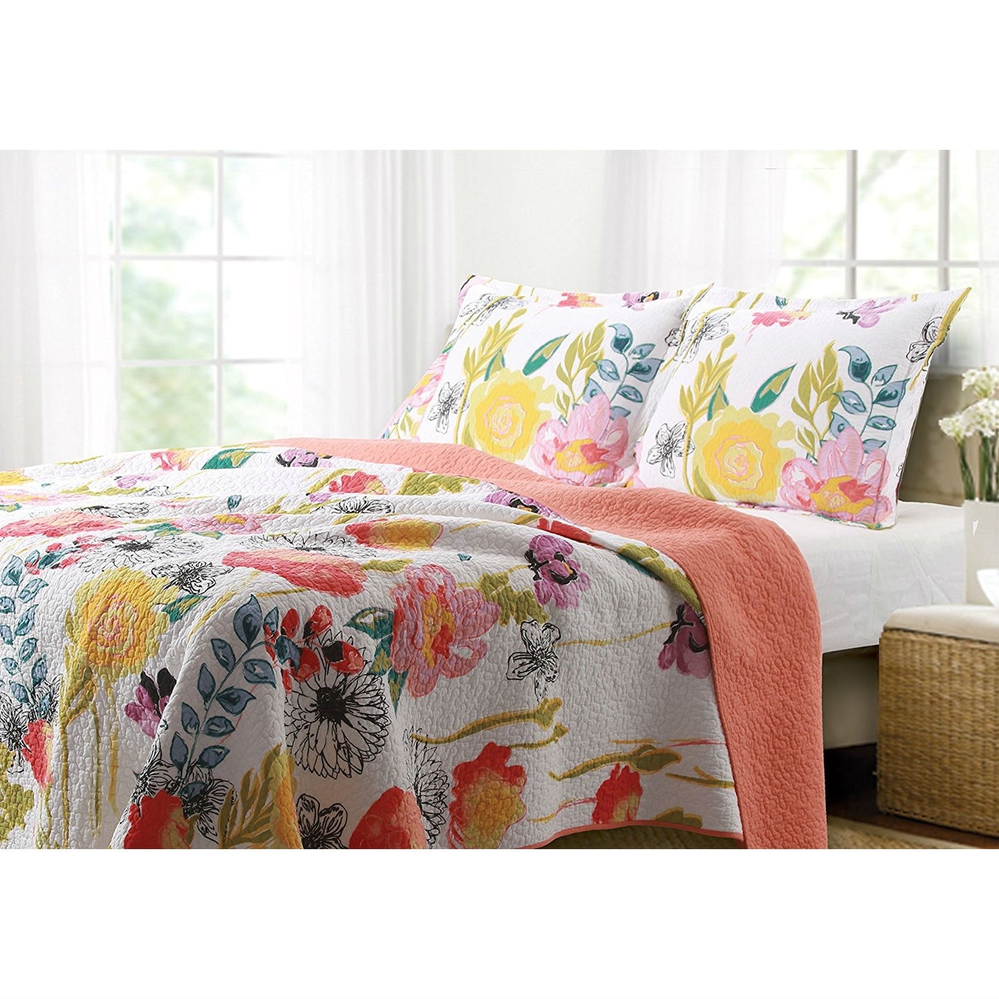 King size 3-Piece Cotton Quilt Set with Multi-Color Floral Pattern